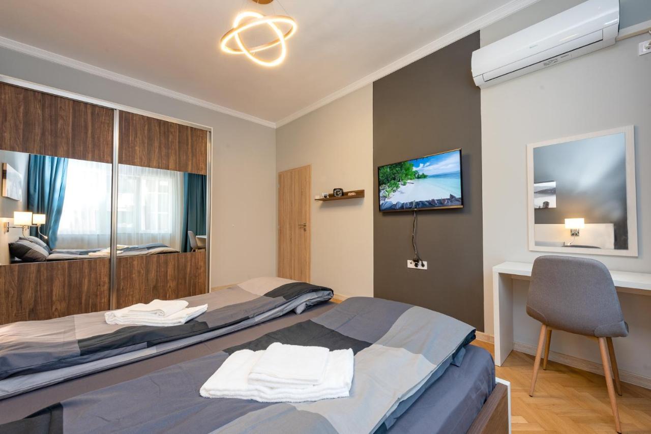 Downtown Apartment Burgas City Exterior foto
