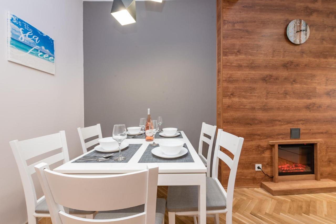Downtown Apartment Burgas City Exterior foto